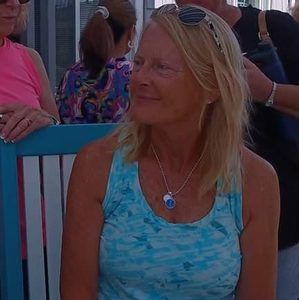 Meet your Posher, Marianne